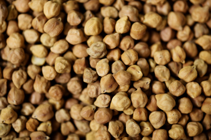 Vitamine, Mineralstoffe und Pflanzenstoffe für eine ganzheitliche Hautroutine